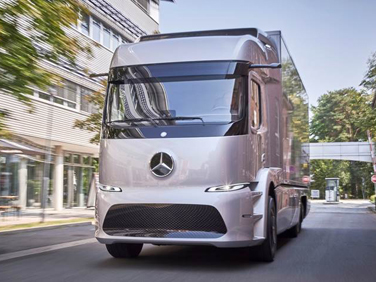 Primeiro caminhão elétrico da Mercedes-Benz começa a ser testado na Europa